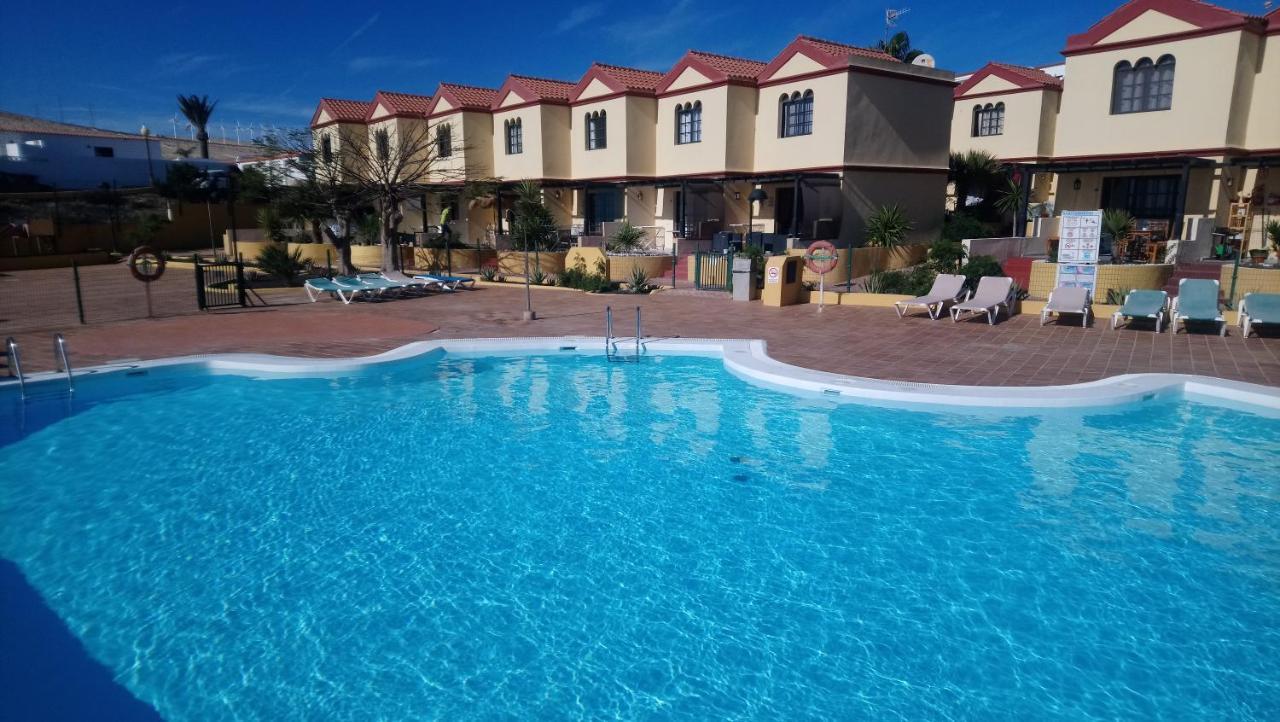 Green Oasis By The Pool コスタ・カルマ エクステリア 写真